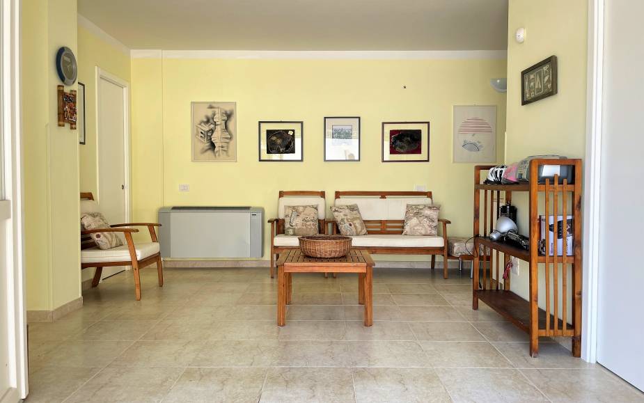 VILLA POLICORO