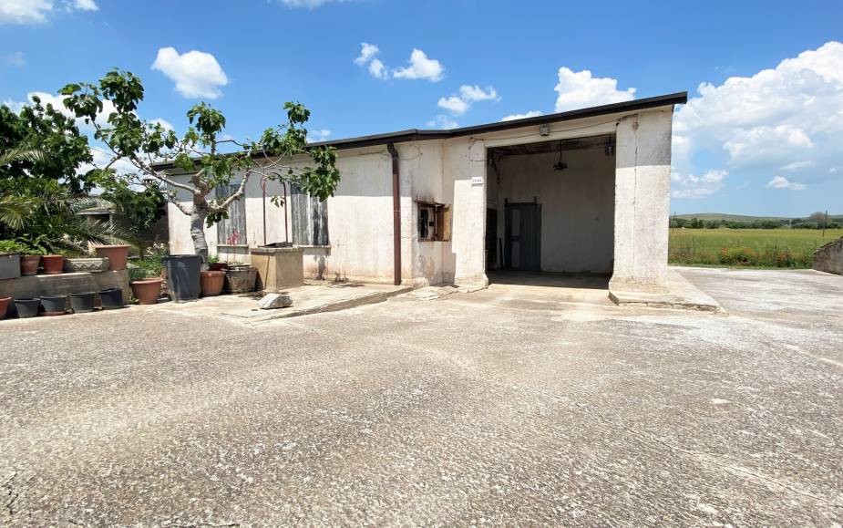 CASA IN CAMPAGNA 