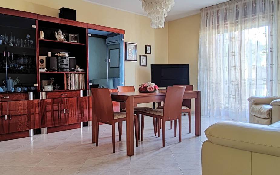 HOUSE ALTAMURA
