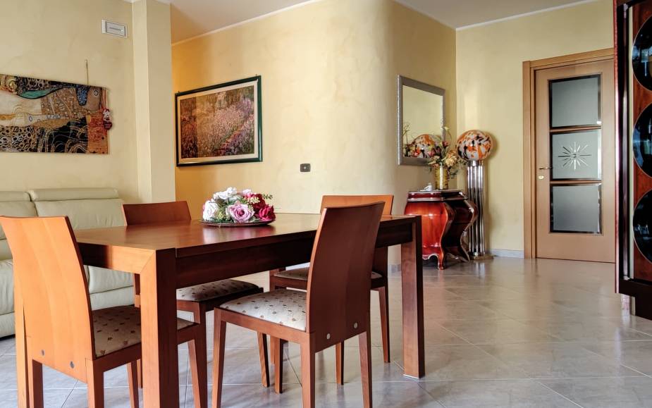 HOUSE ALTAMURA