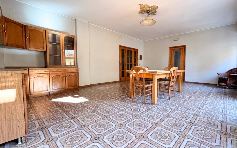 HOUSE ALTAMURA 