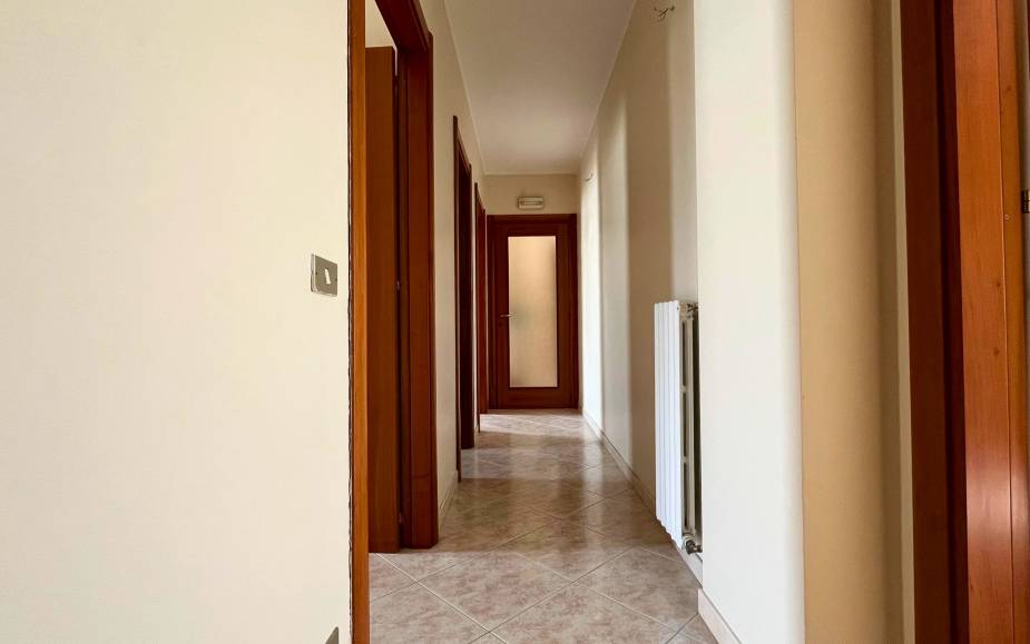 HOUSE ALTAMURA 