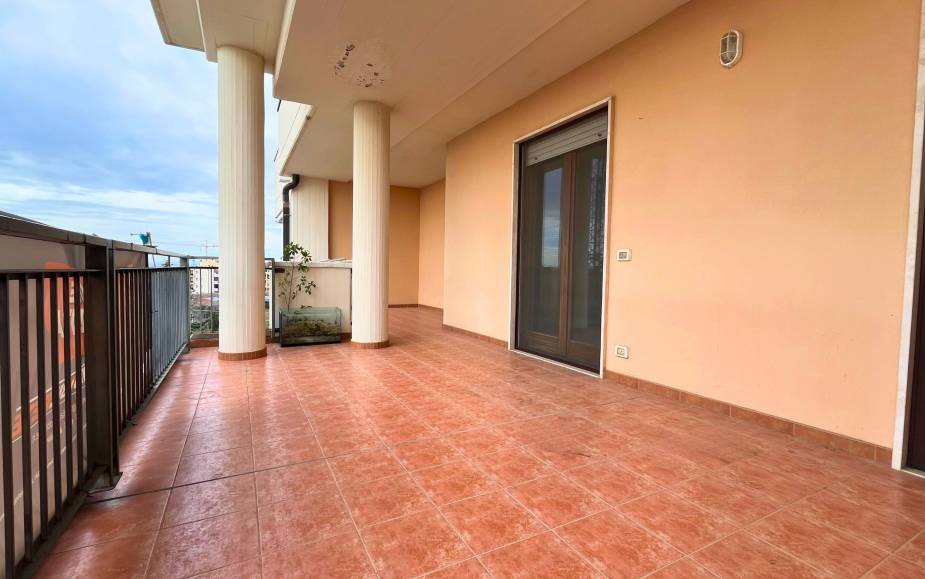 HOUSE ALTAMURA 