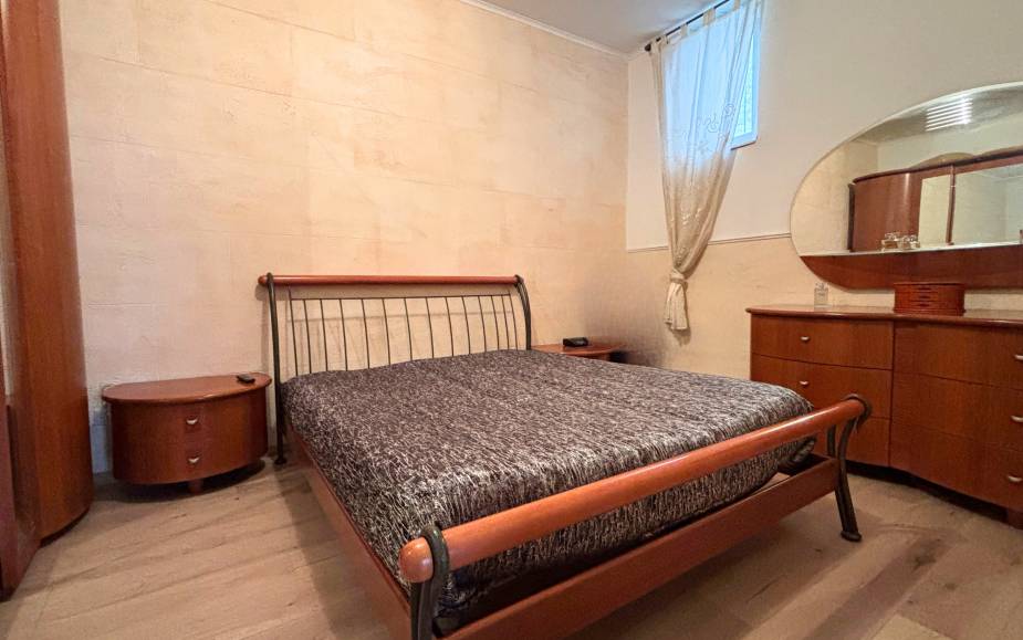 HOUSE ALTAMURA