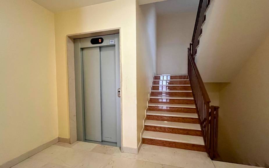 HOUSE ALTAMURA