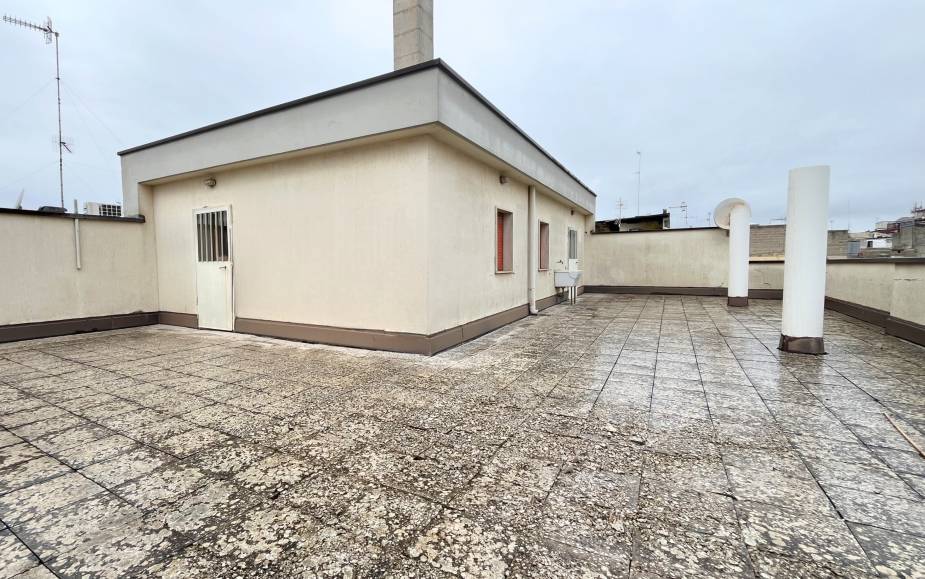 HOUSE ALTAMURA 