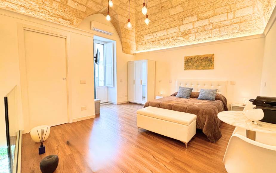 HOUSE ALTAMURA 