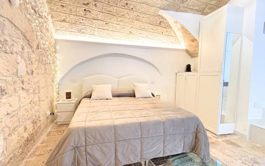 HOUSE ALTAMURA 