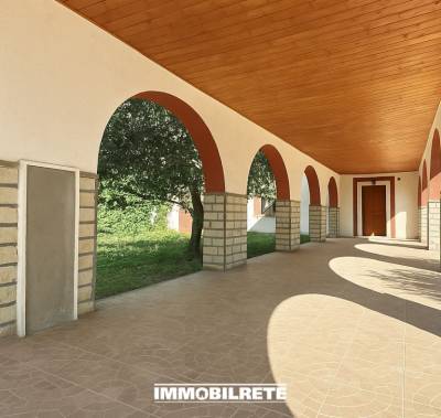 VILLA INDIPENDENTE AL MARE - SCANZANO JONICO 