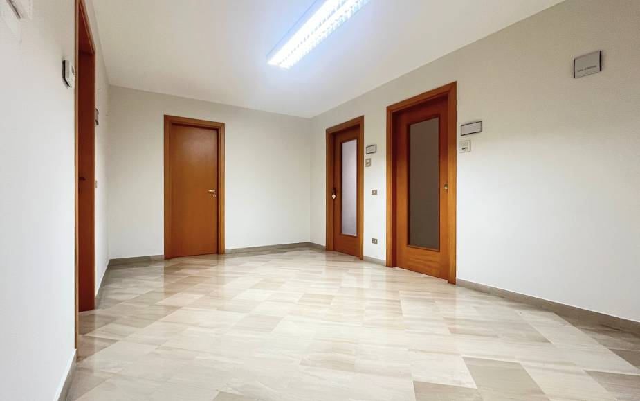 OFFICE ALTAMURA