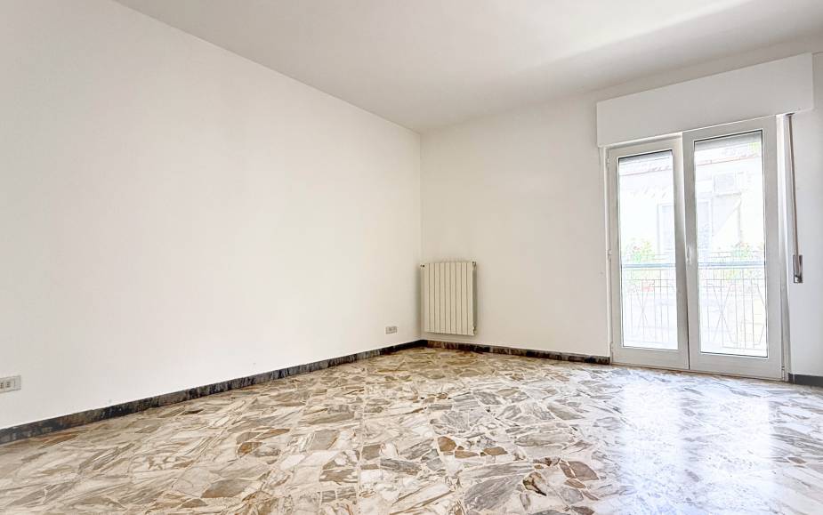 CASA SANTERAMO - VIA GIULIO CESARE