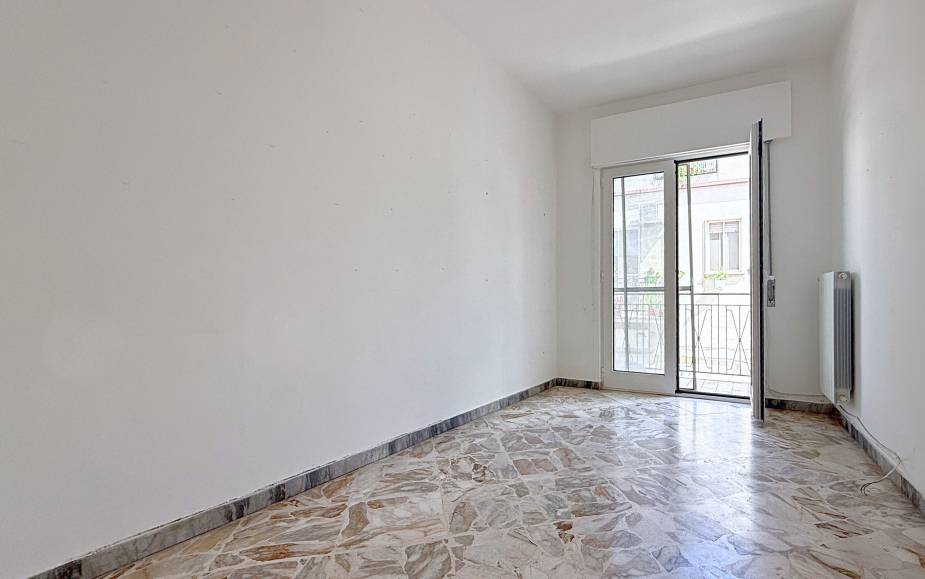 CASA SANTERAMO - VIA GIULIO CESARE