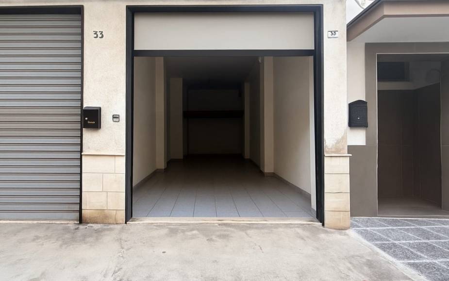 GARAGE SANTERAMO - ZONA VIA MATERA