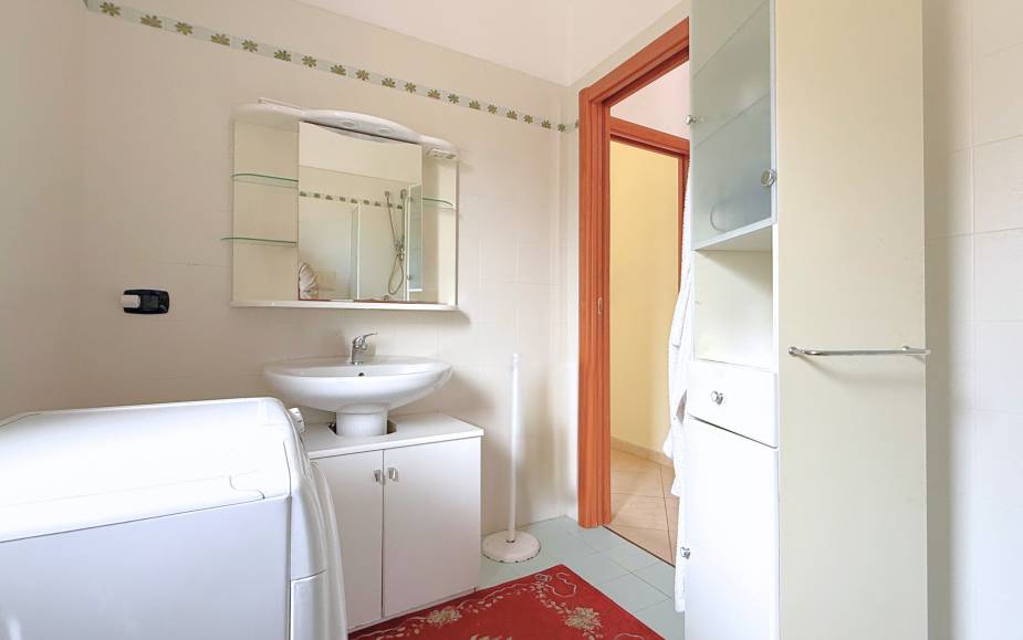 CASA GINOSA - VIALE PITAGORA