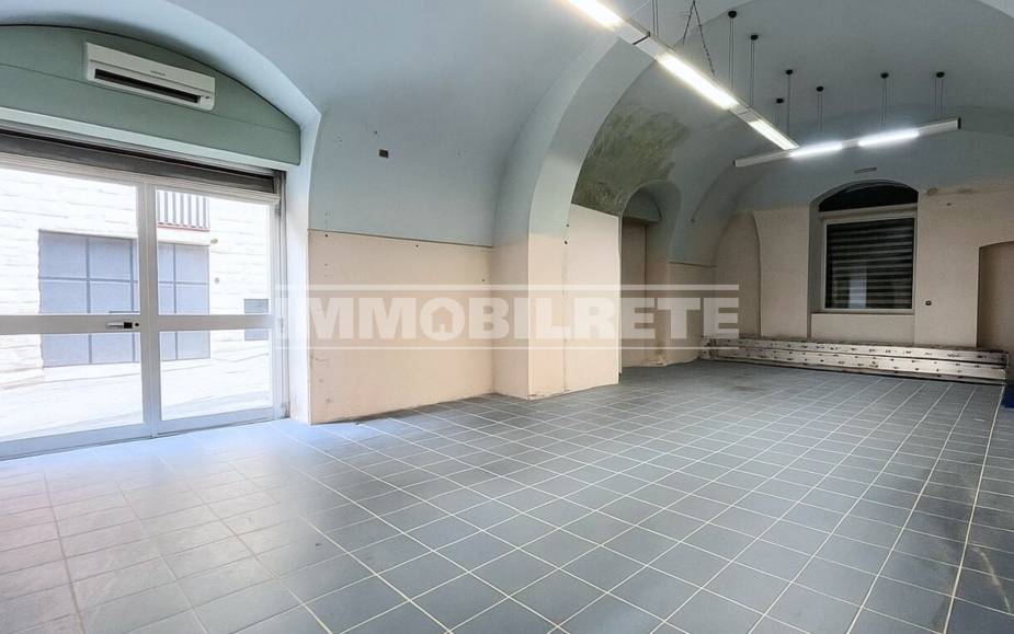 LOCALE COMMERCIALE ALTAMURA