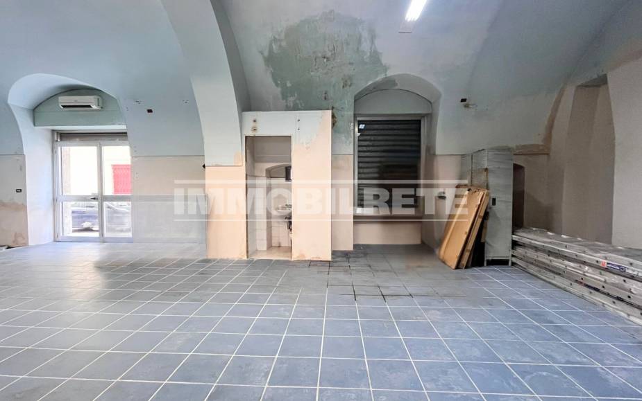 LOCALE COMMERCIALE ALTAMURA