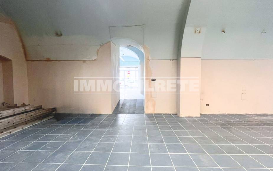 LOCALE COMMERCIALE ALTAMURA