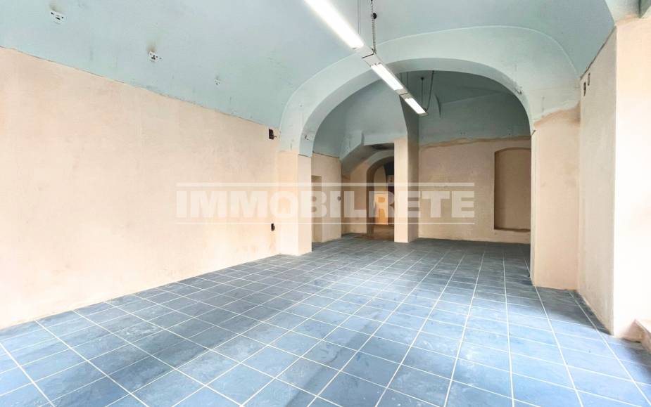 LOCALE COMMERCIALE ALTAMURA