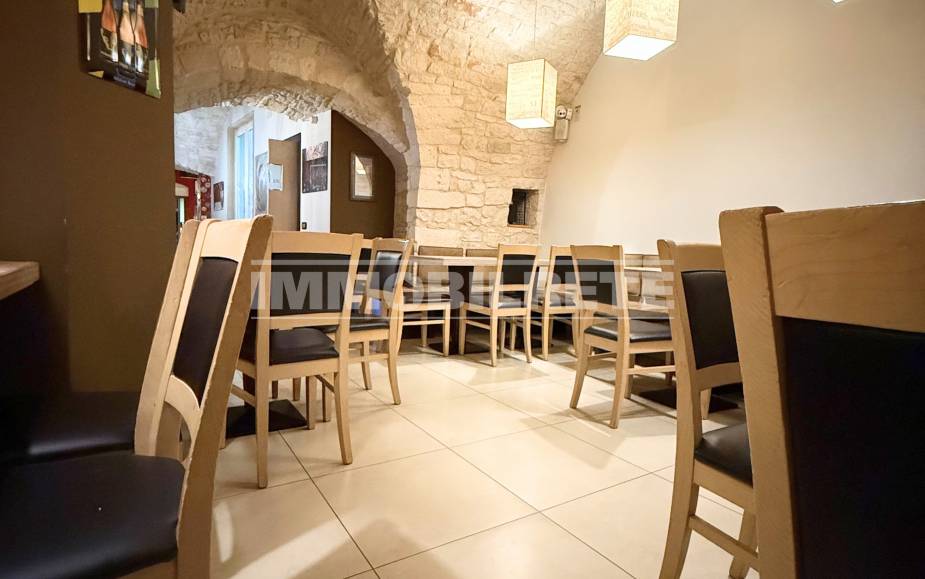 ATTIVITÀ COMMERCIALE SANTERAMO IN COLLE