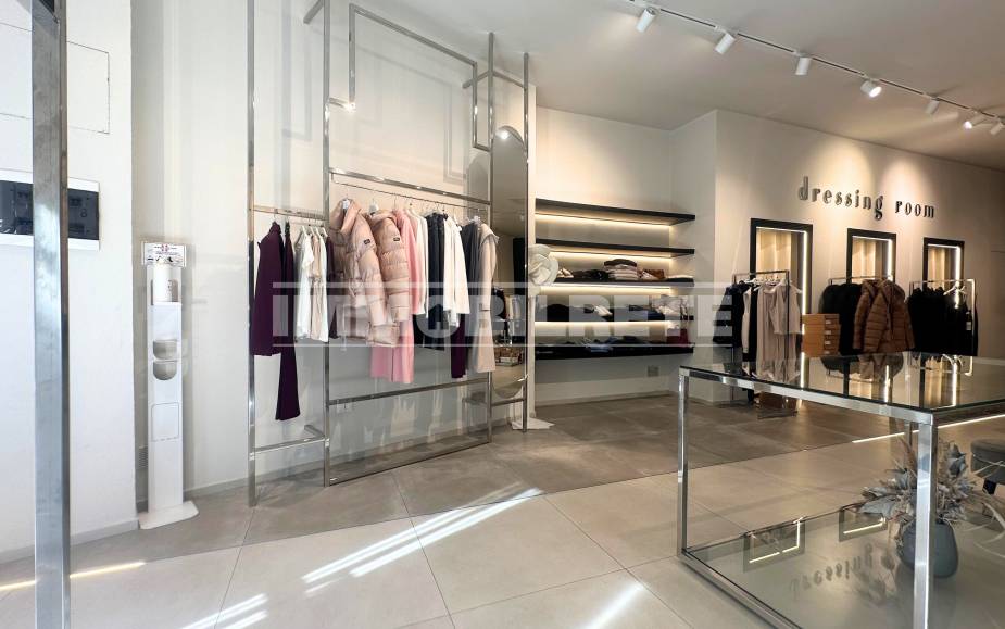 ATTIVITA' COMMERCIALE  ALTAMURA