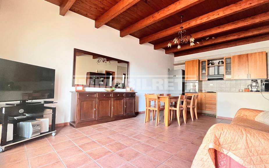  ALTAMURA HOUSE