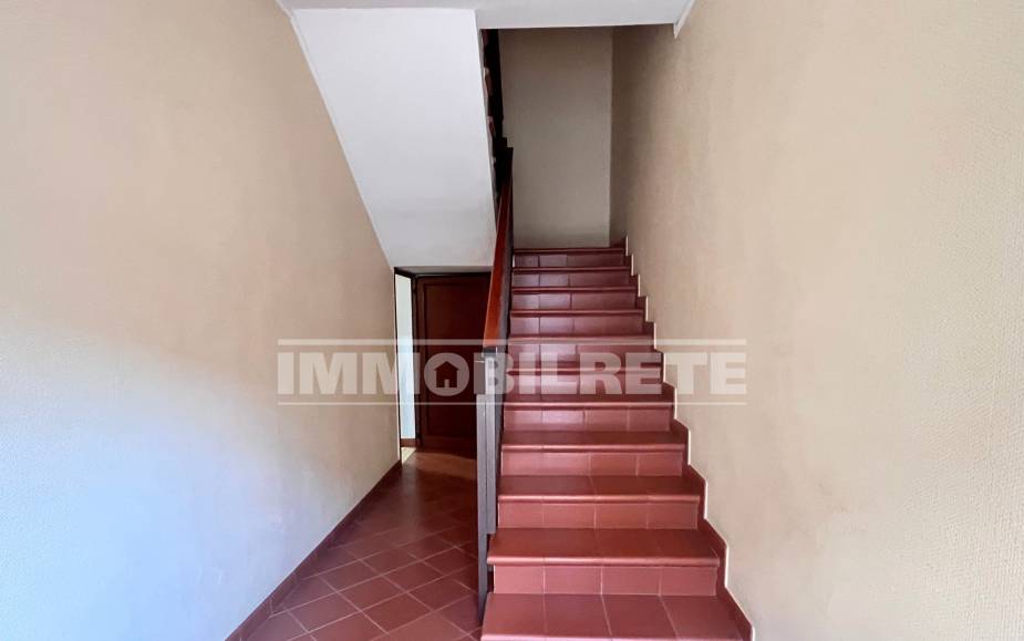  ALTAMURA HOUSE
