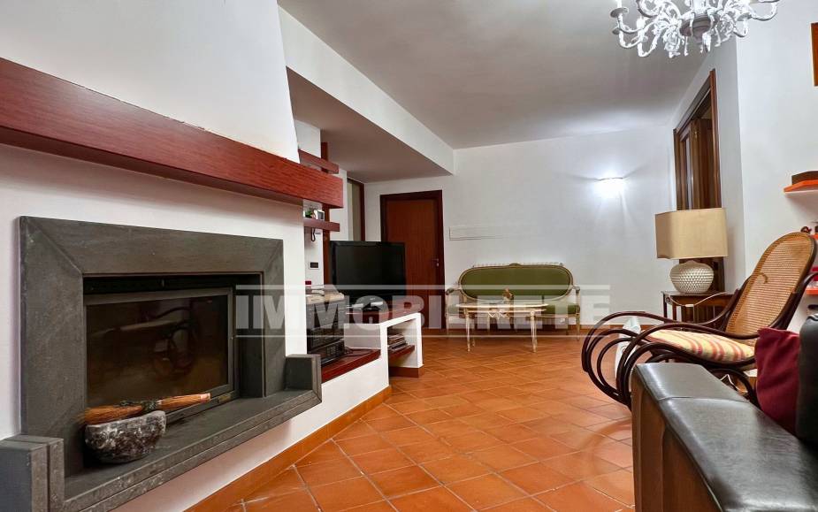 VILLA ALTAMURA