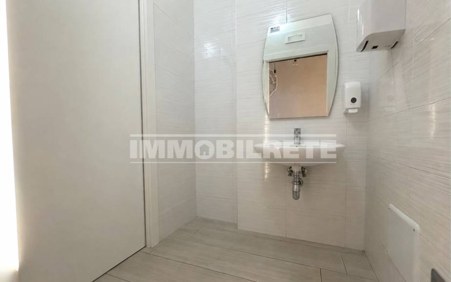 ATTIVITA' COMMERCIALE  ALTAMURA