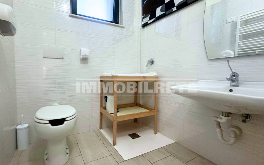 ATTIVITA' COMMERCIALE  ALTAMURA