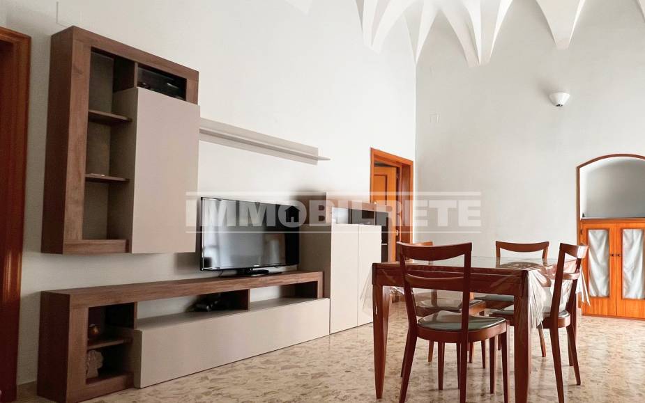 HOUSE ALTAMURA