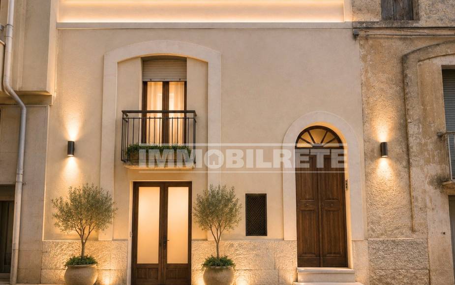 DETACHED PROPERTY ALTAMURA