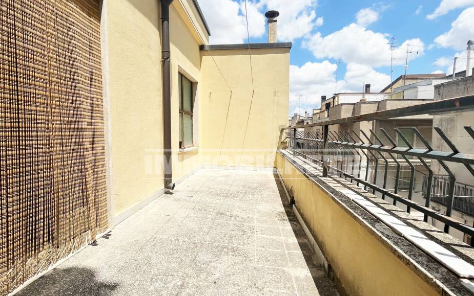DETACHED PROPERTY ALTAMURA