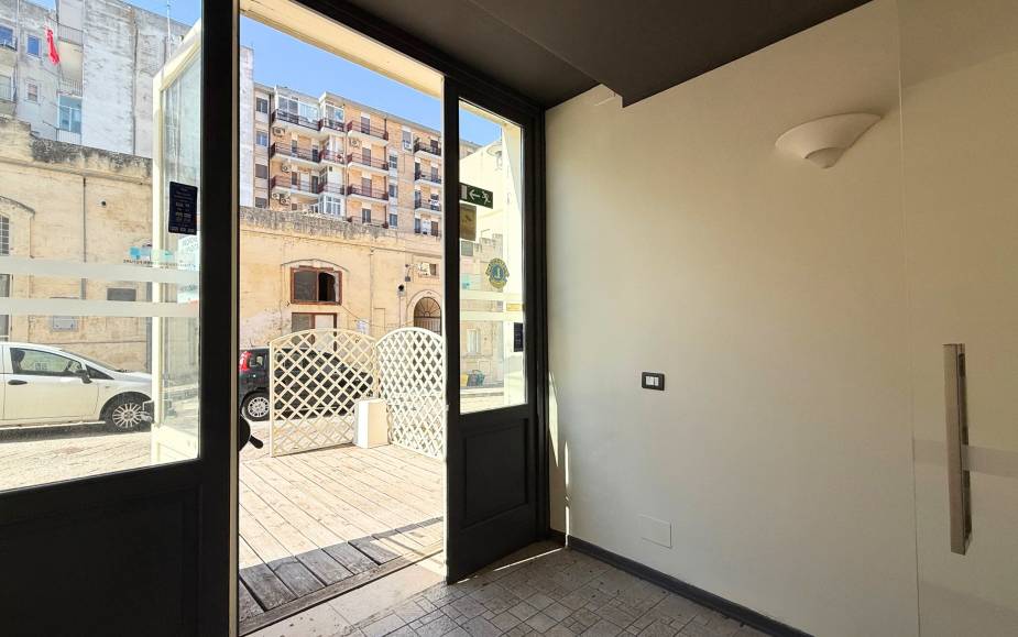 LOCALE MATERA - VIA CASALNUOVO